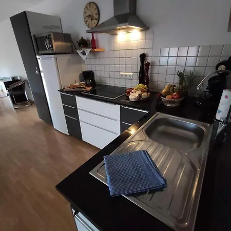 Nauerz Apartment Wesseling