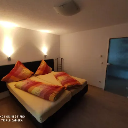 Nauerz * ווסלינג