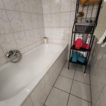 דירה Nauerz ווסלינג